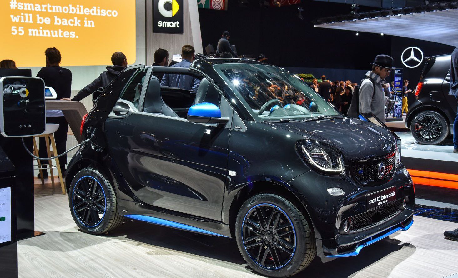 Smart EQ fortwo cabrio (A453) 17.6 kWh (82 Hp)